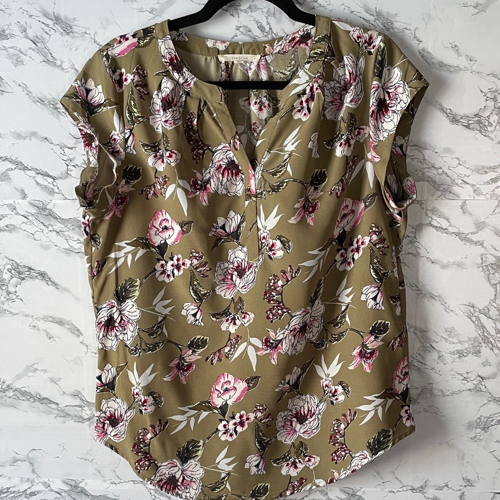 Fun 2 Fun L Olive and Pink Floral Blouse